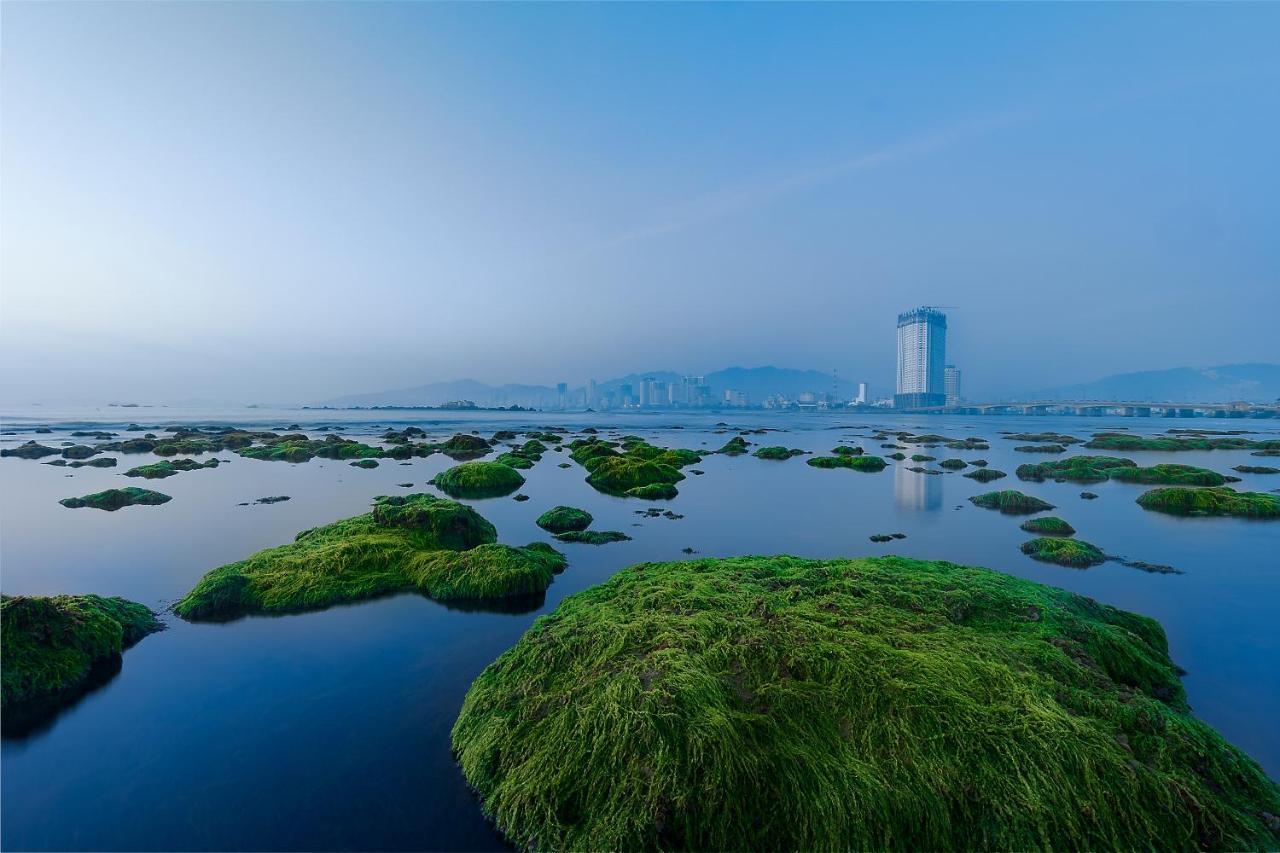 Golden Lotus Central Hotel Нячанг Екстер'єр фото