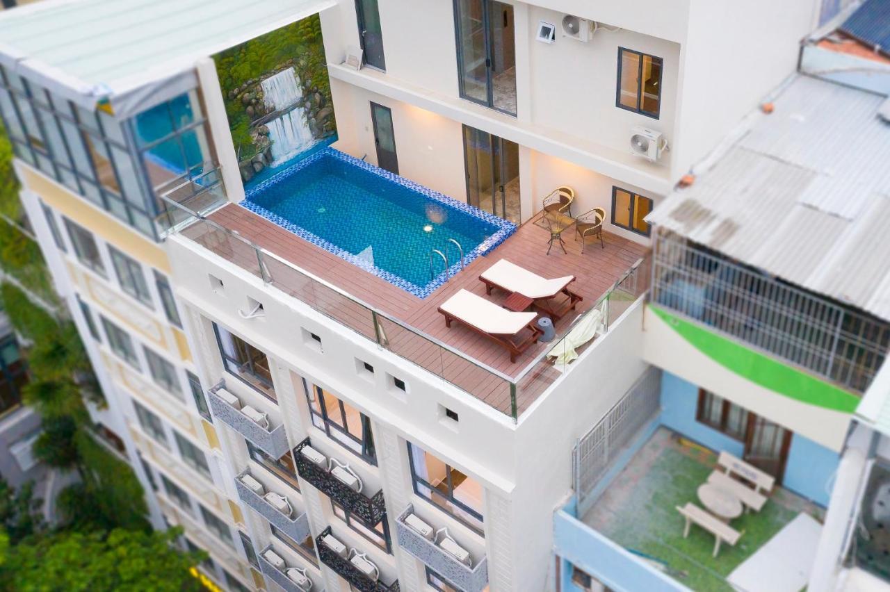 Golden Lotus Central Hotel Нячанг Екстер'єр фото
